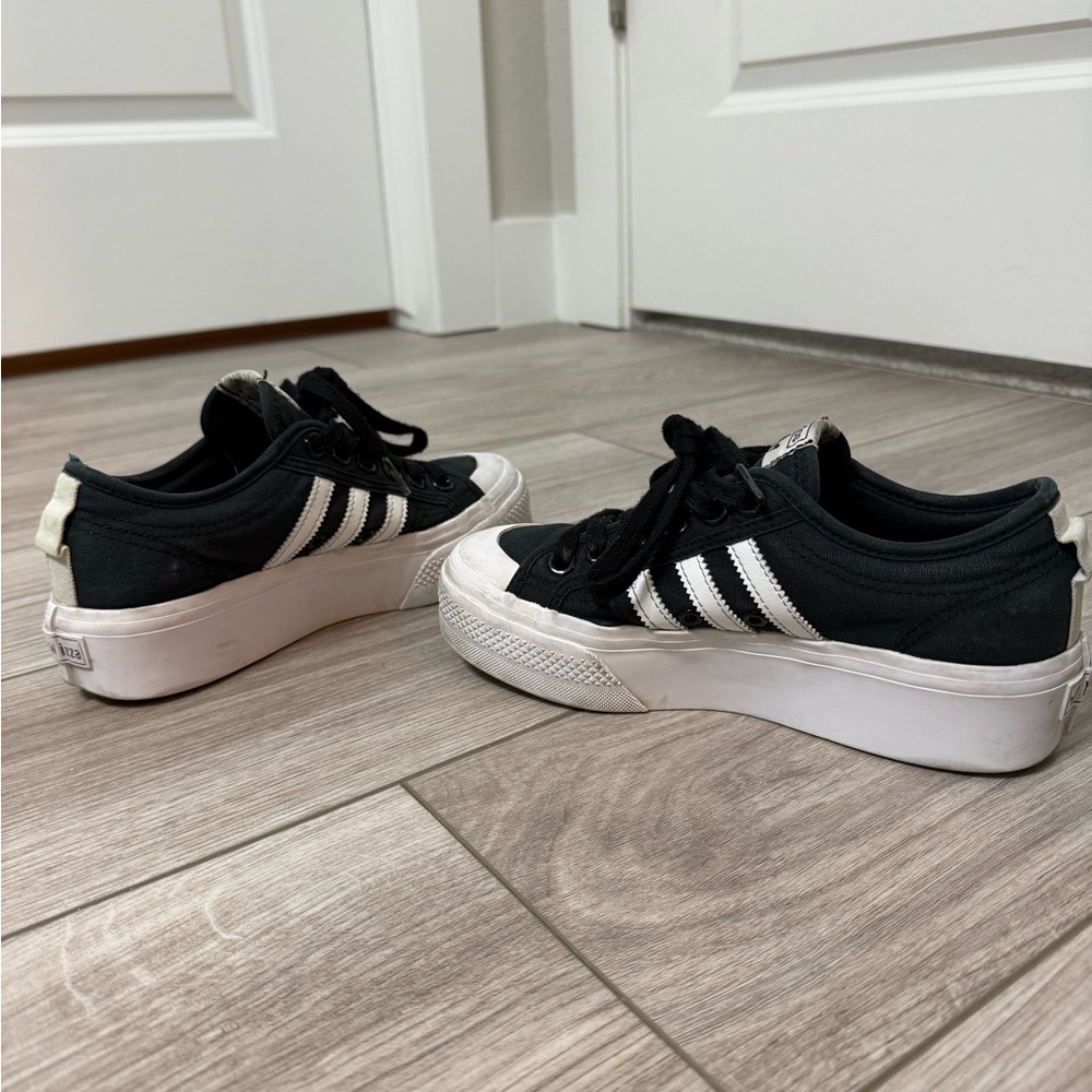 Adidas Nizza Platform Sneakers Black White Women’s 6